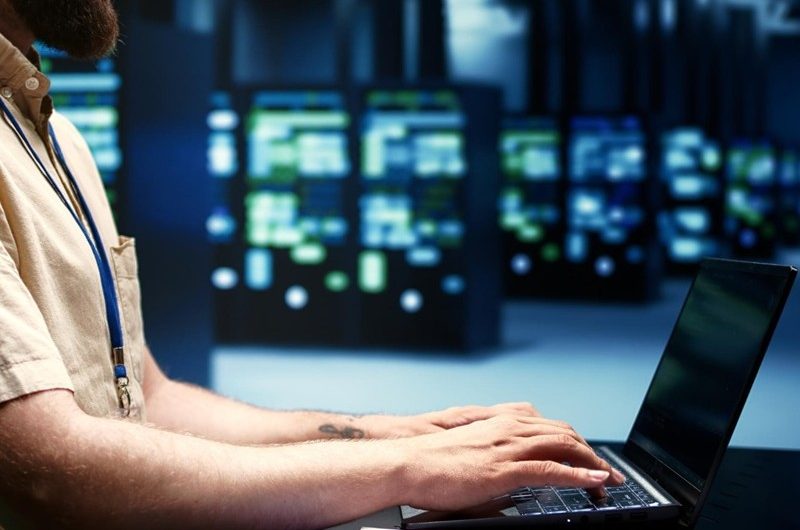 Pourquoi choisir HybridCloud plutôt qu&rsquo;un serveur dédié classique ?